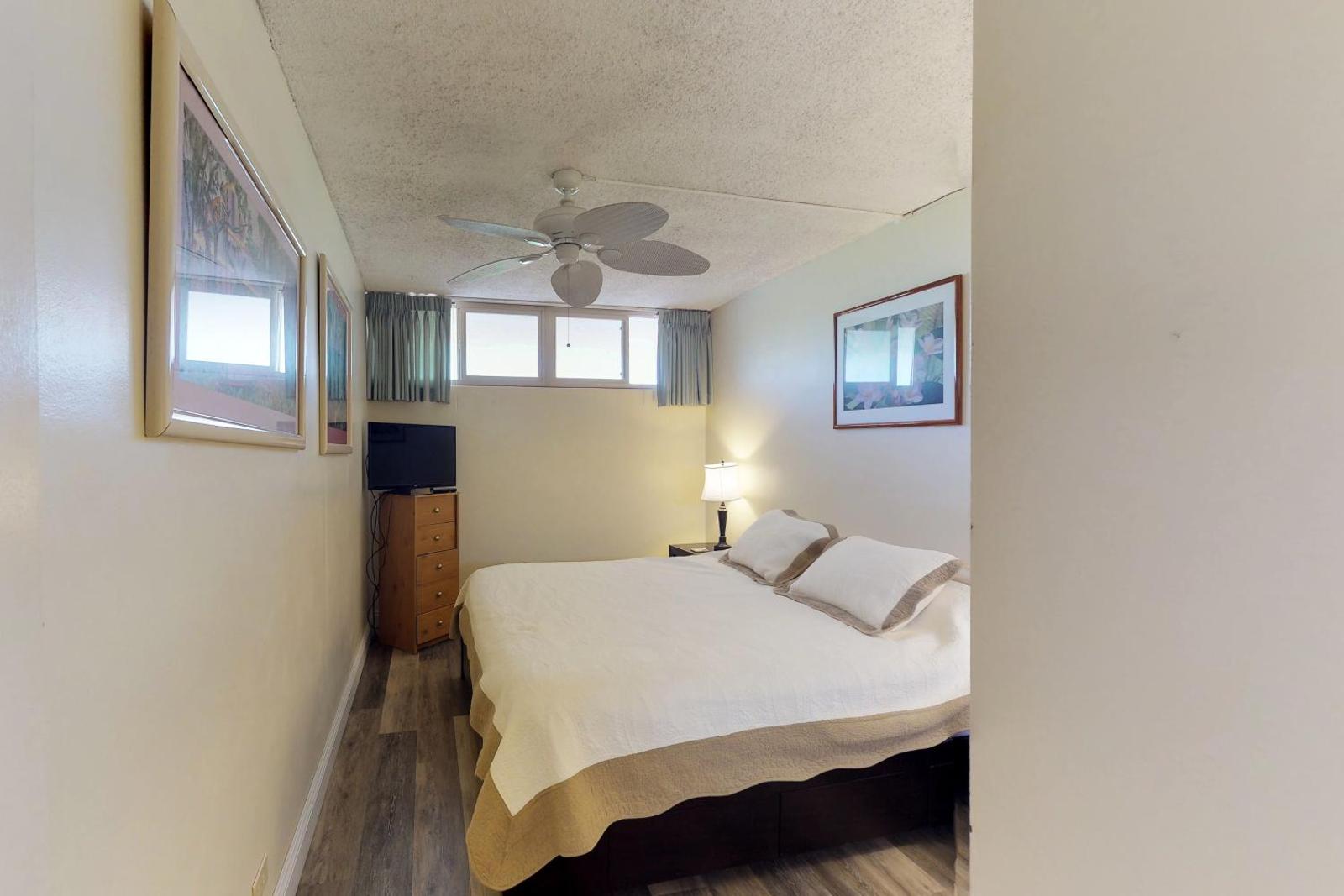 Kahana Reef Oceanfront Condos Main image 1