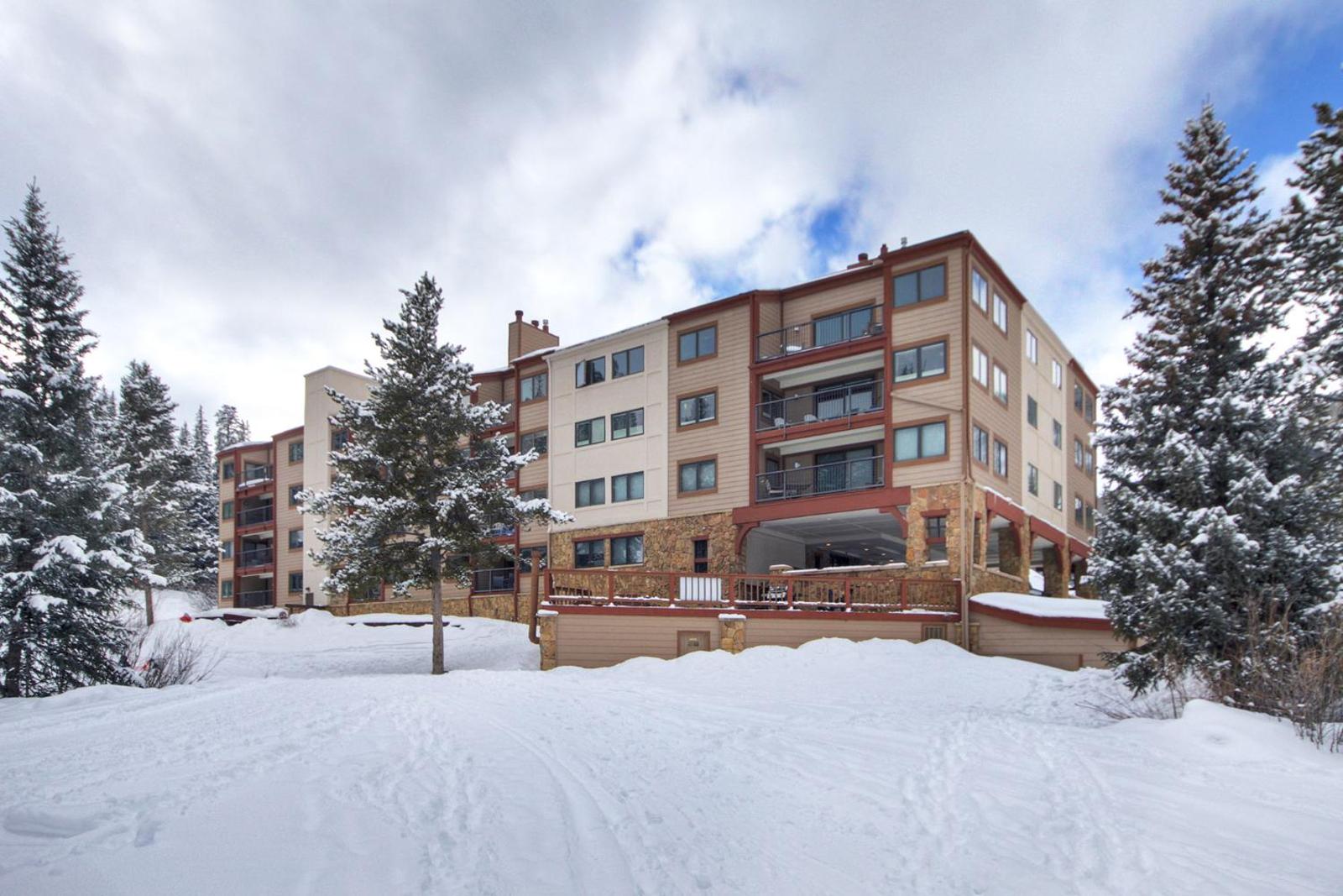 LD102 The Lodge at Copper Condo Main image 2