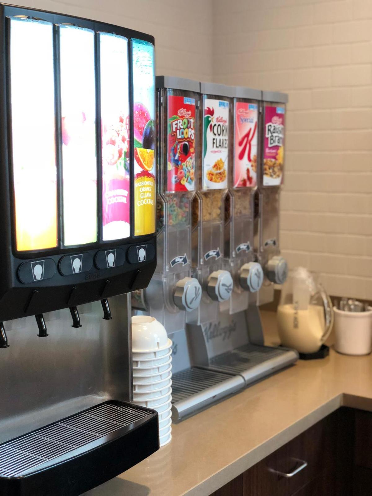 Country Inn & Suites by Radisson San Jose International Airport CA image 10