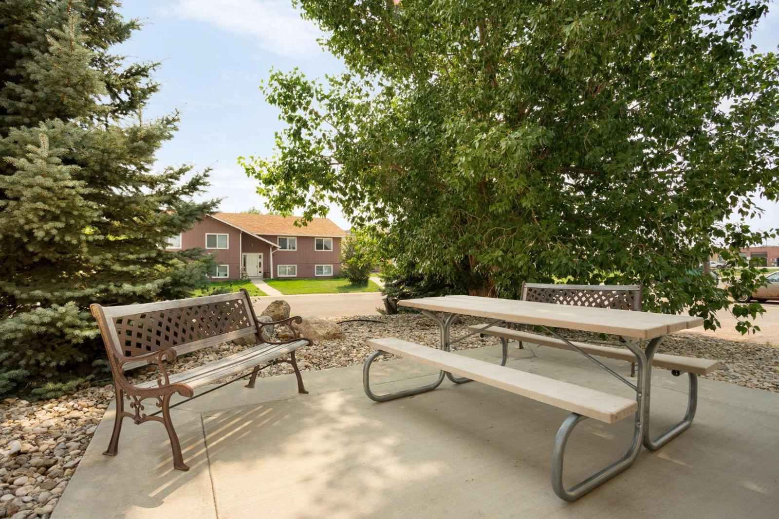 Travelodge by Wyndham Gillette Main image 1