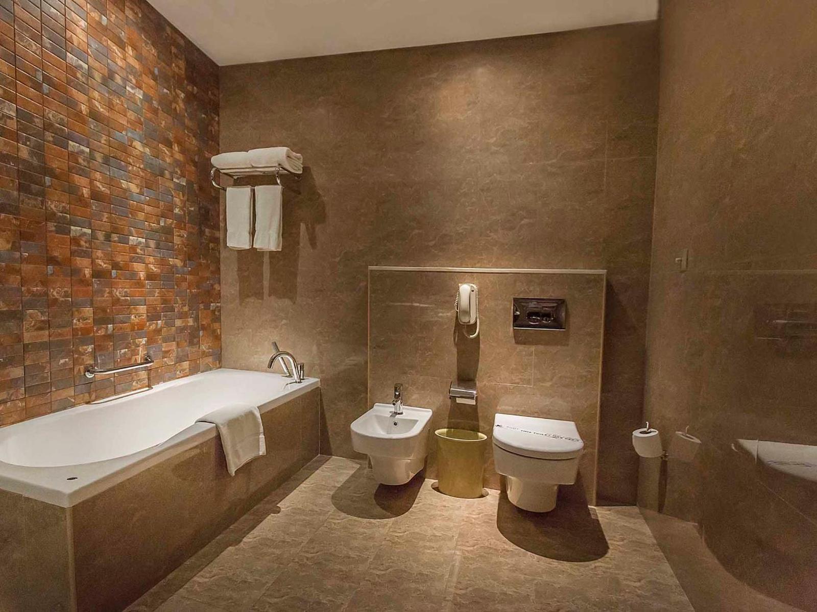 Suite with Two King Beds