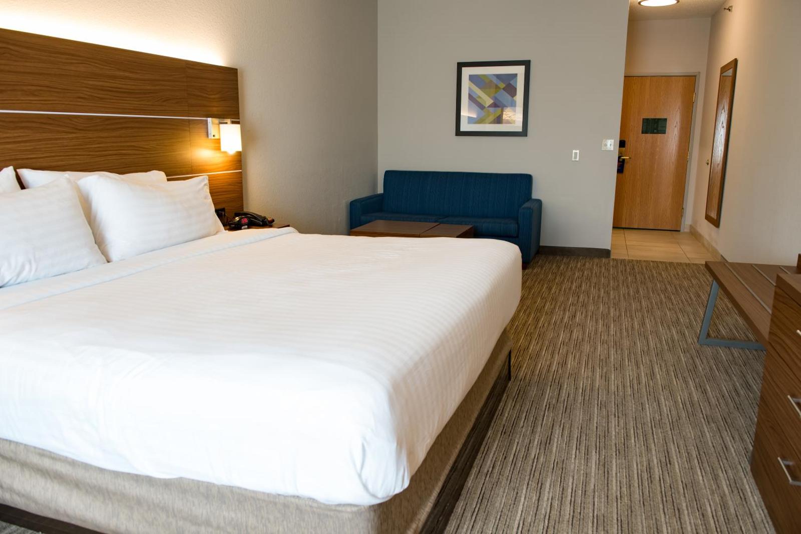 Room image 2