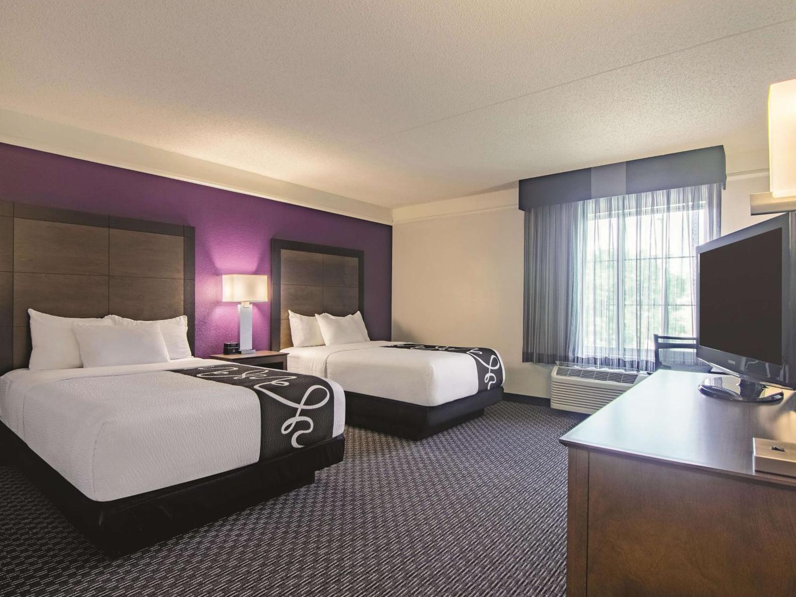 Room image 2