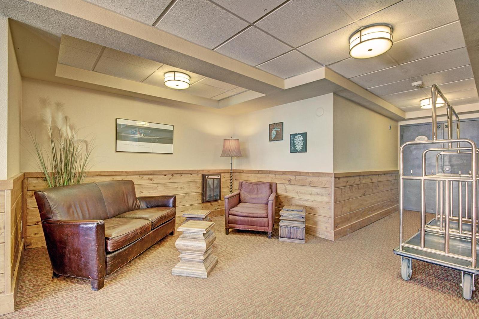 LD102 The Lodge at Copper Condo Main image 1