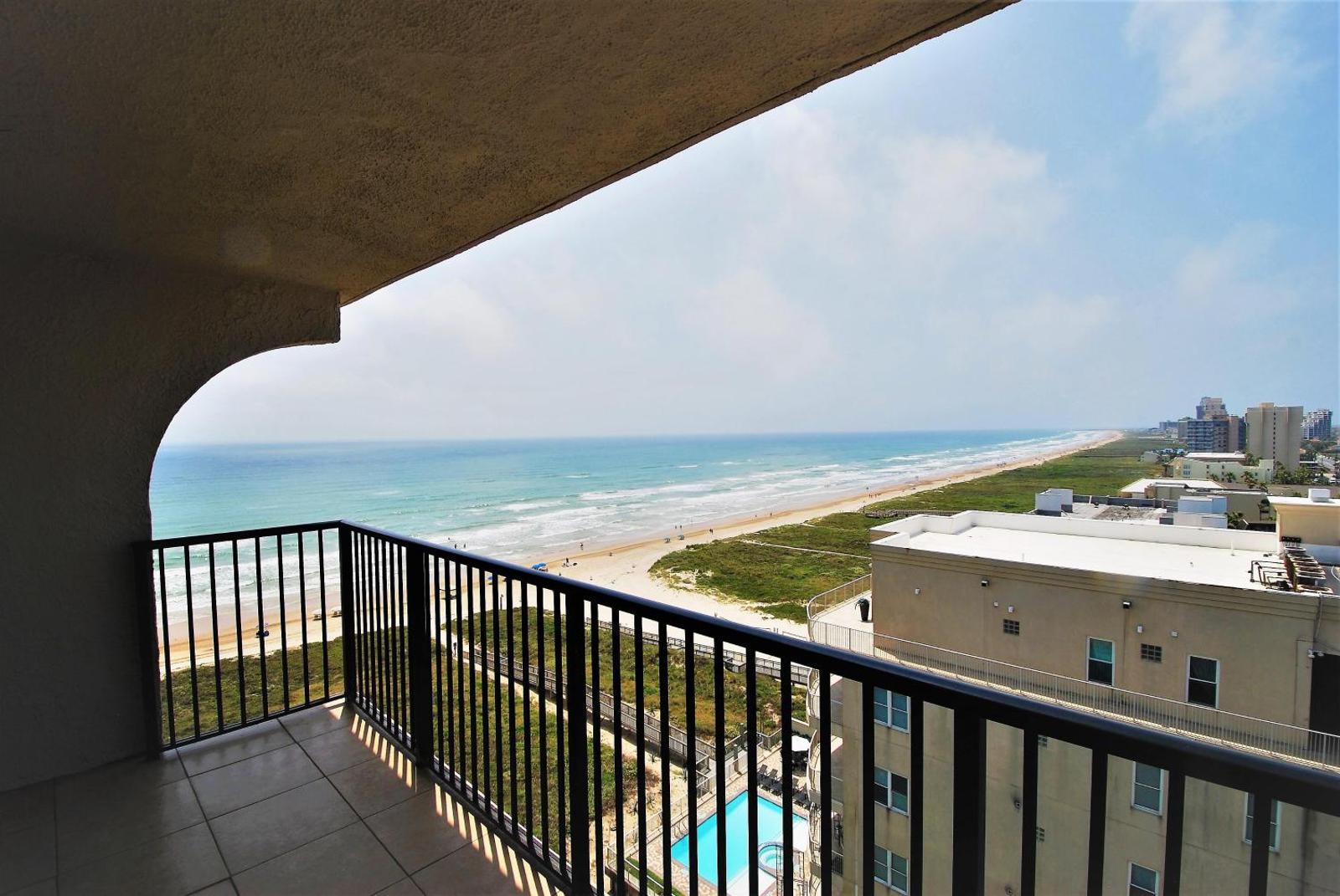 Popular attractions Area Nearby Property