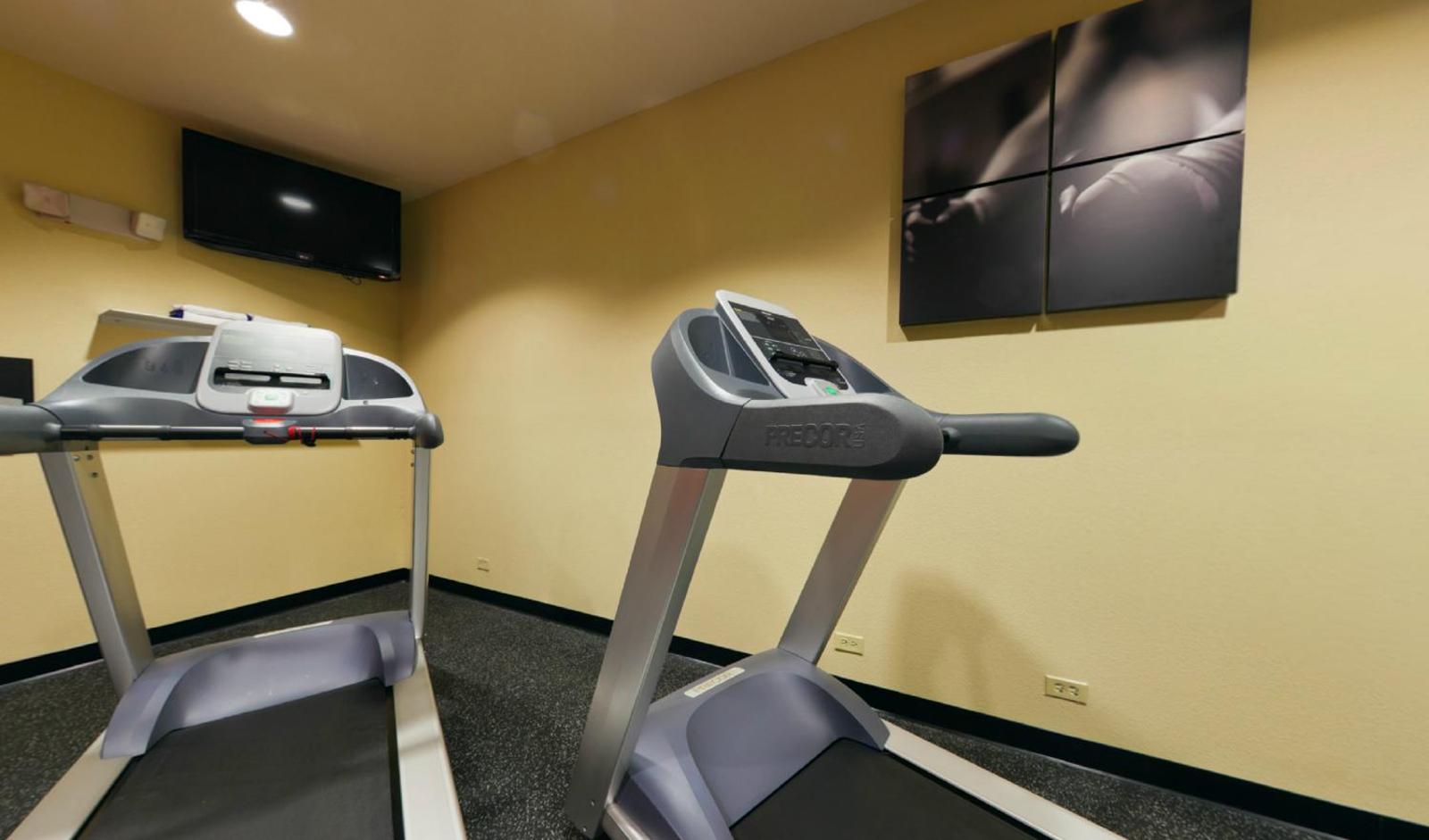 Room image 5