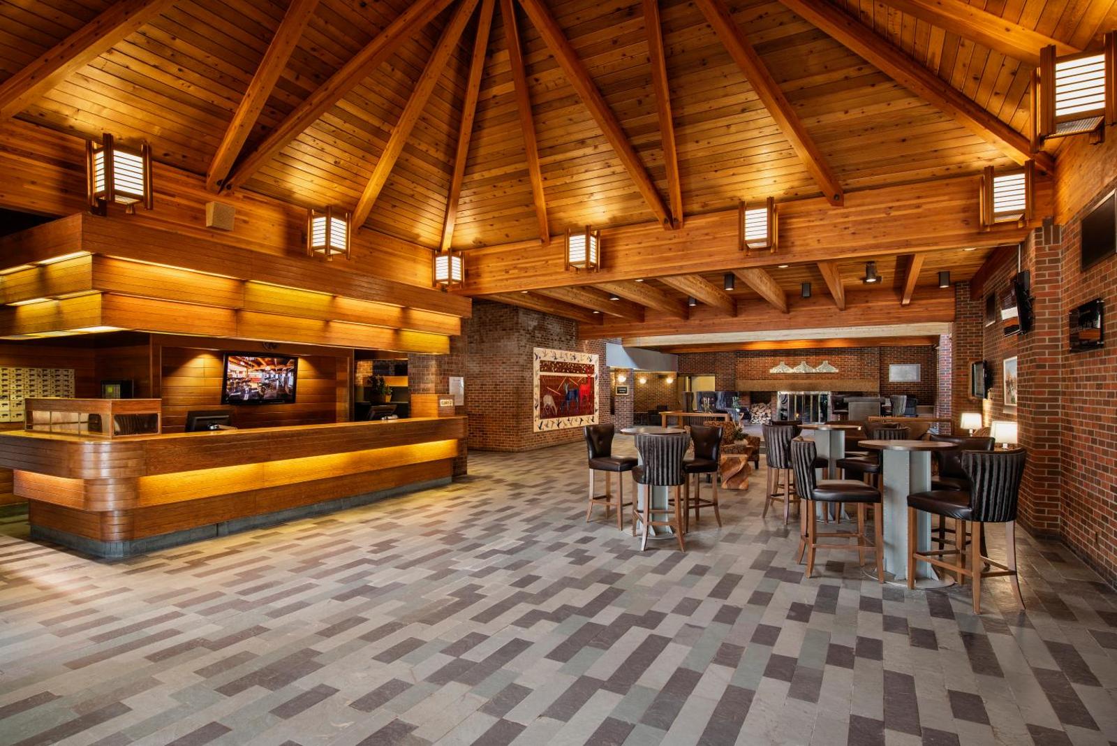 Valhalla Inn