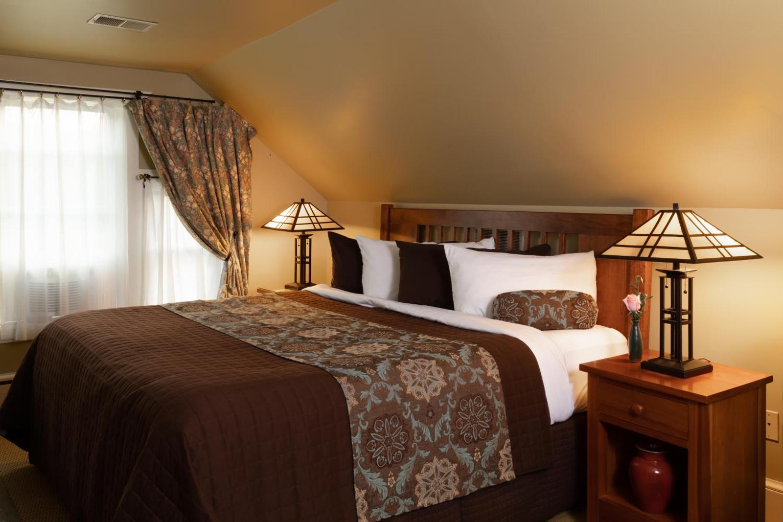 Room image 3