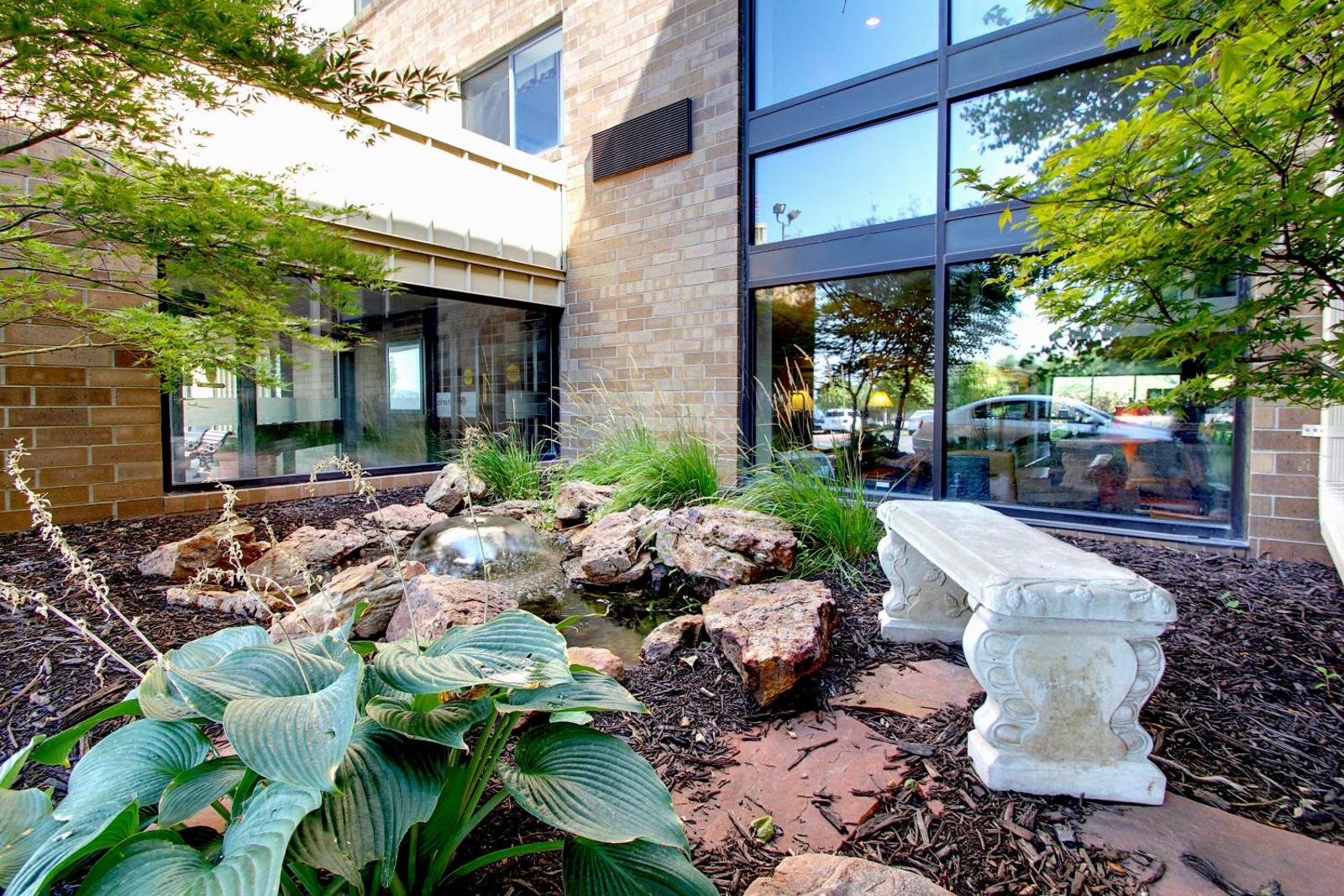 Popular attractions Area Nearby Property