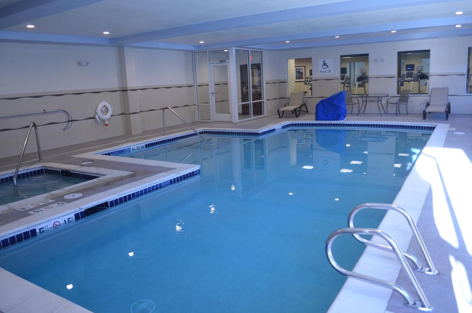 Holiday Inn Express & Suites Golden an IHG Hotel Main image 2