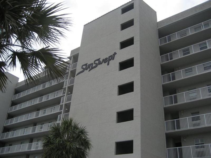 Popular attractions Area Nearby Property