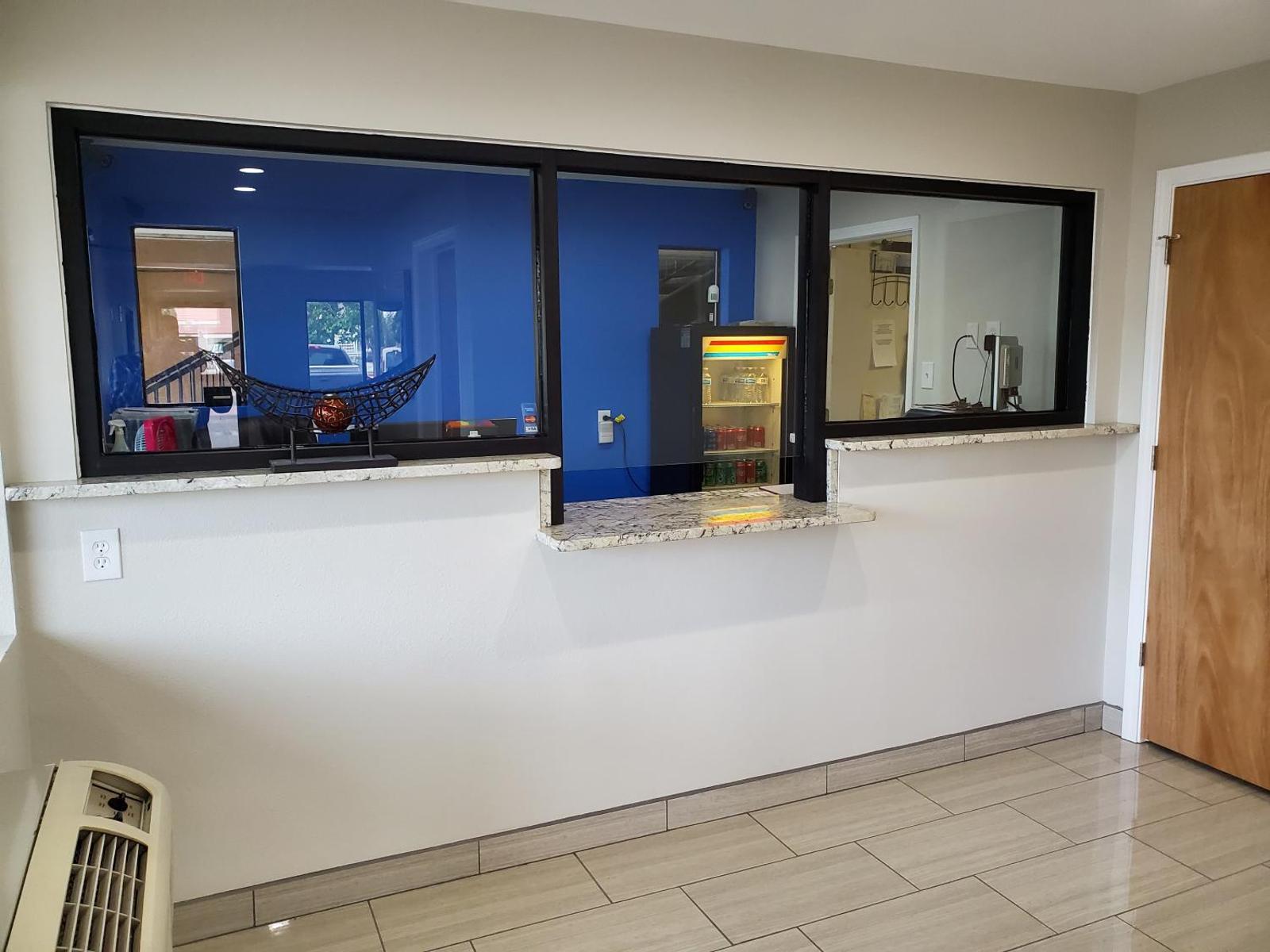Travelodge by Wyndham Albuquerque West Main image 1