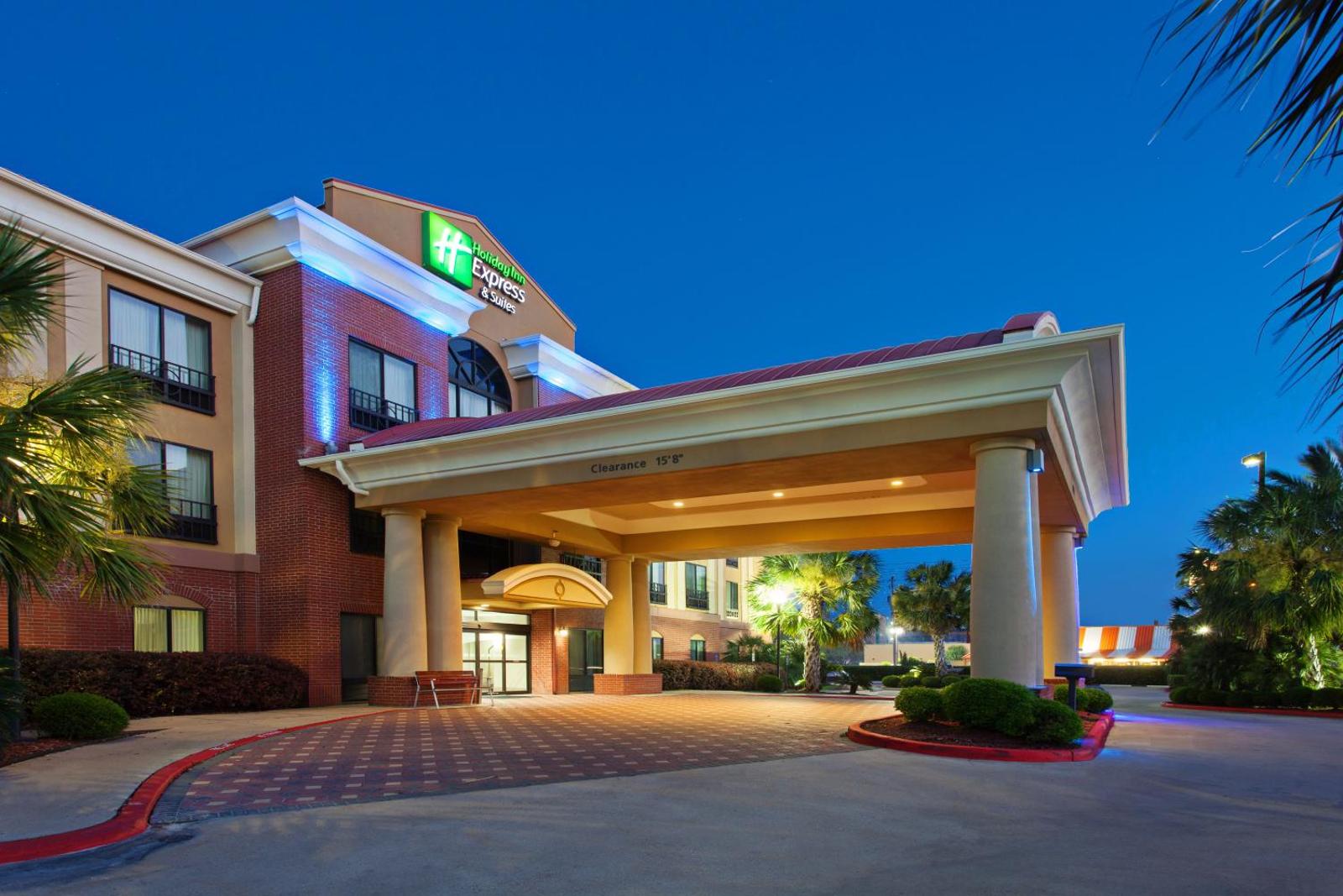 Holiday Inn Express Wharton