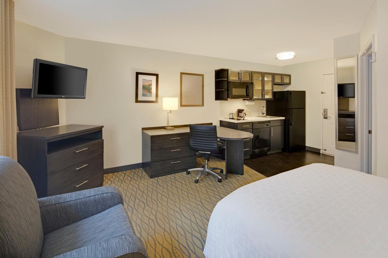 Candlewood Suites Rogers-Bentonville an IHG Hotel Main image 1