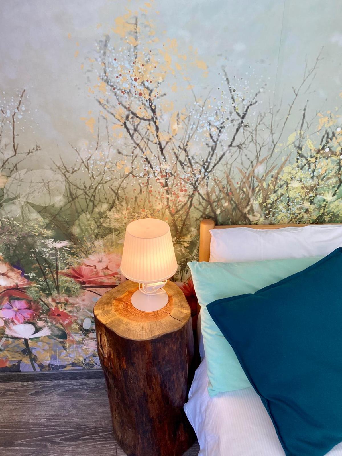 Francis B&B Superior