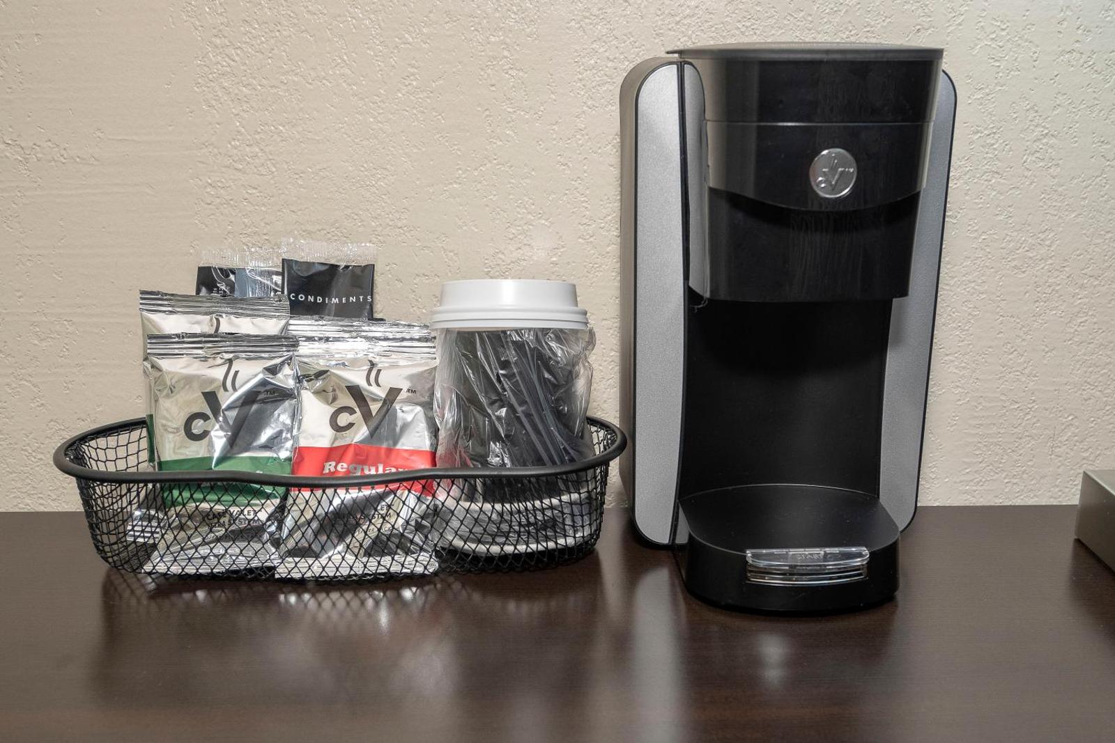 Red Roof Inn Murray Main image 1