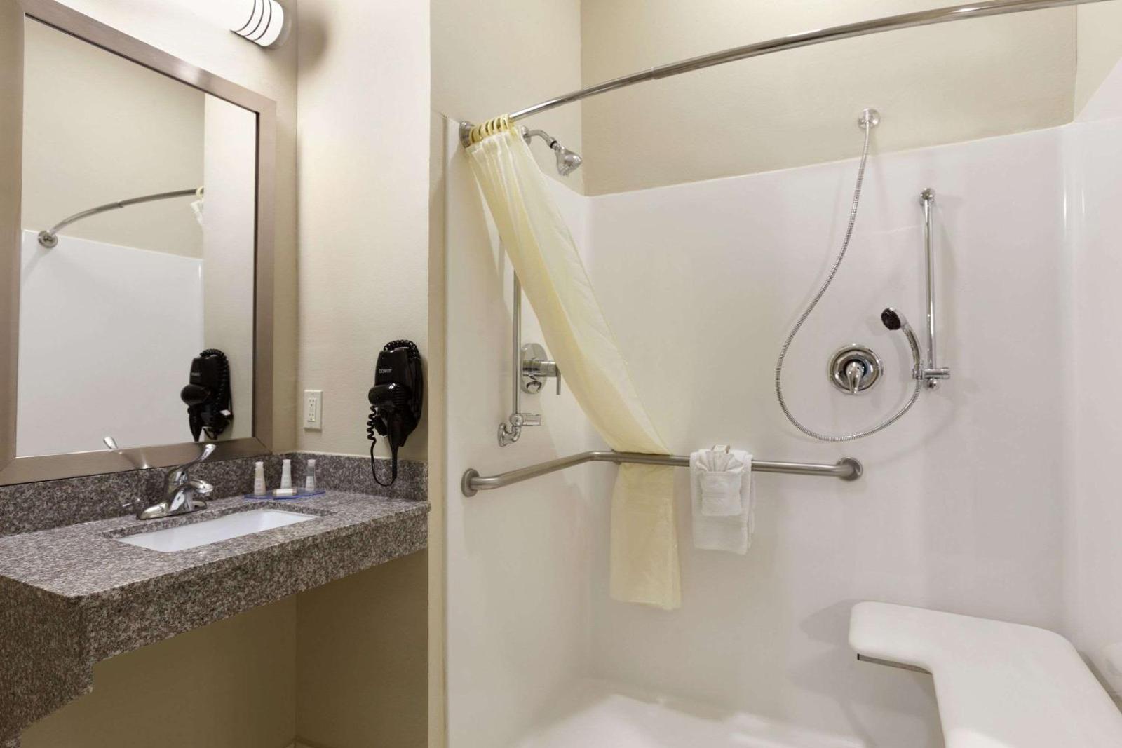 Hotel image 3