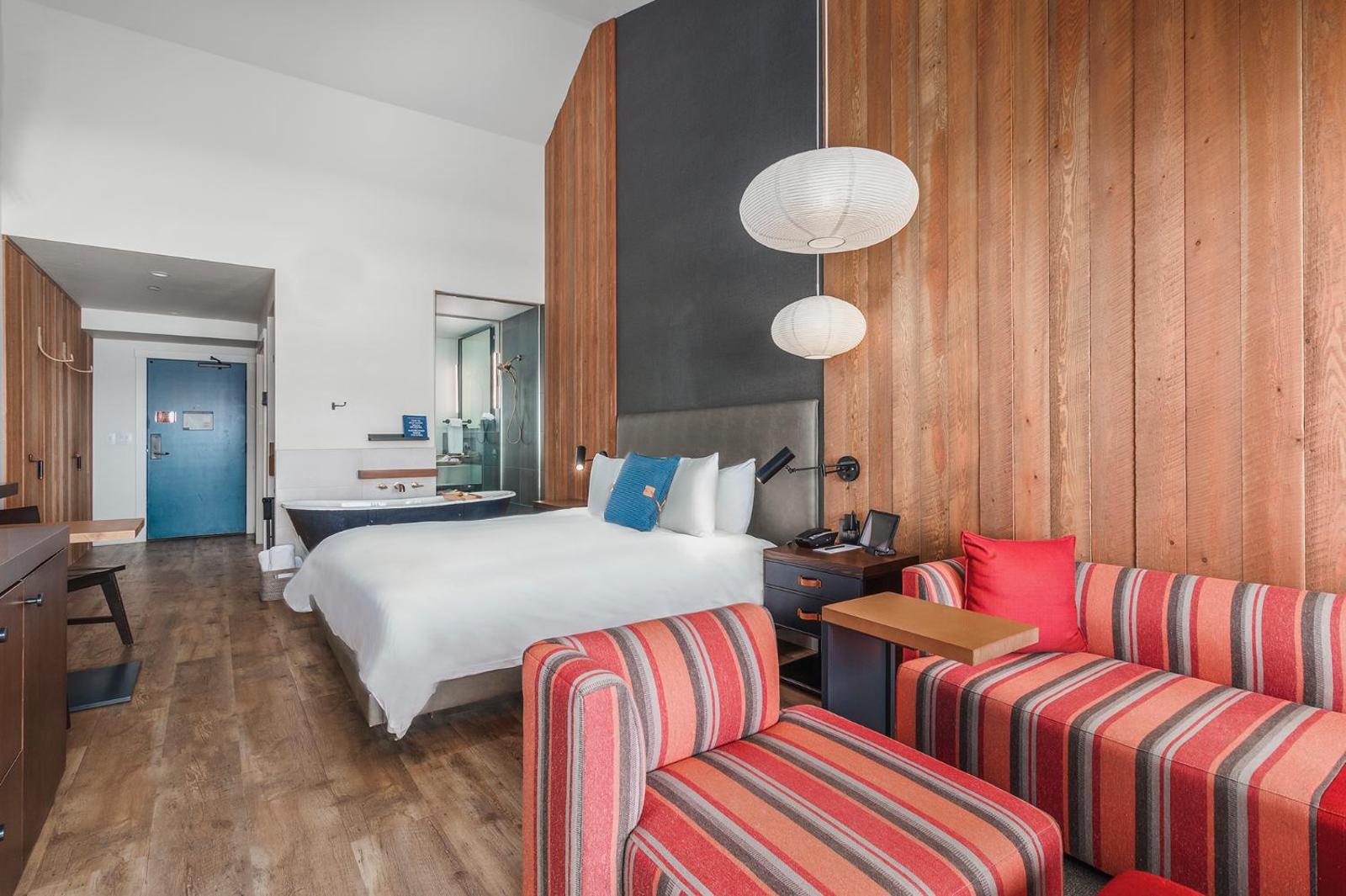 Headlands Coastal Lodge & Spa Main image 2