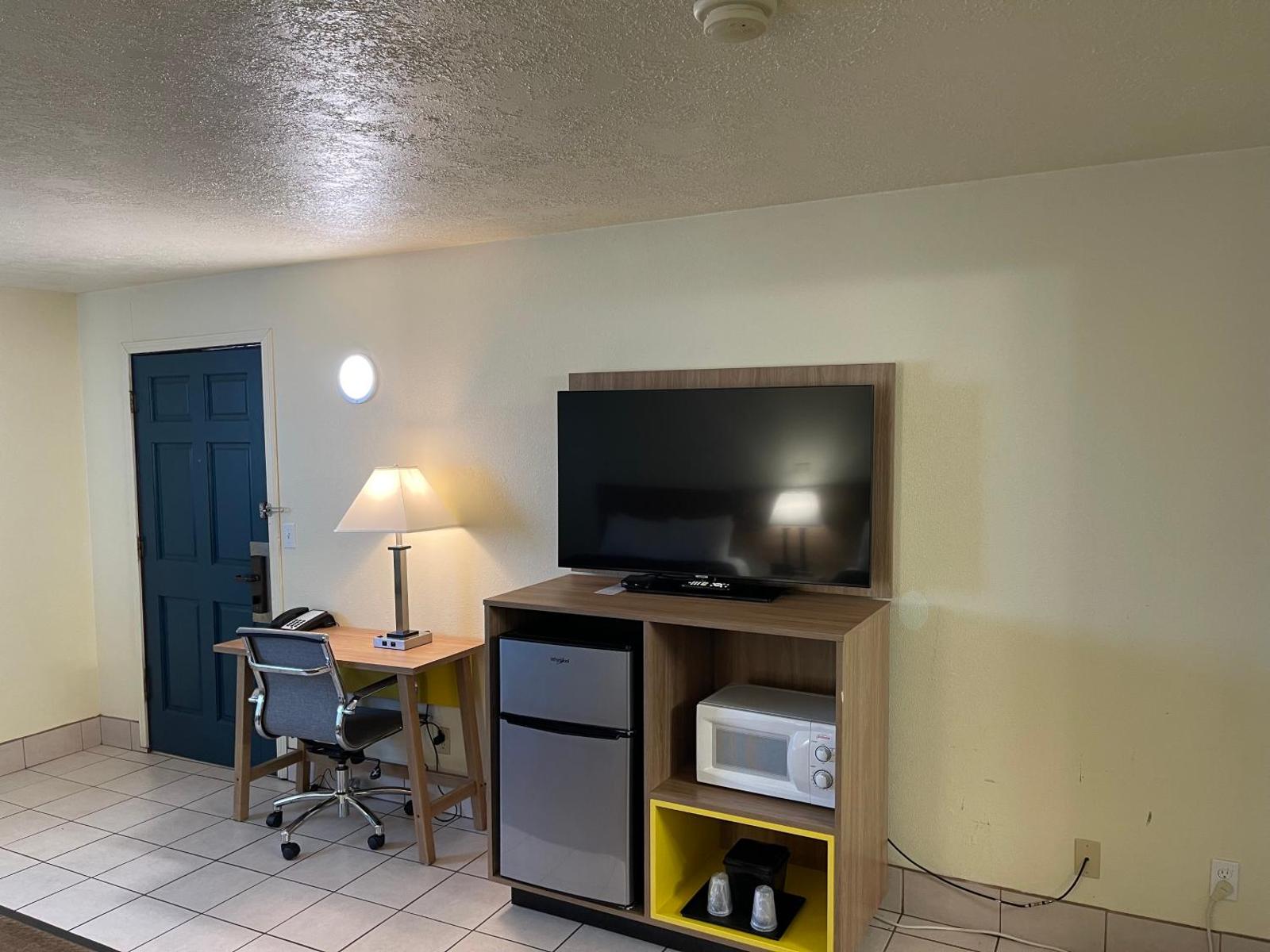 Popular attractions Area Nearby Property