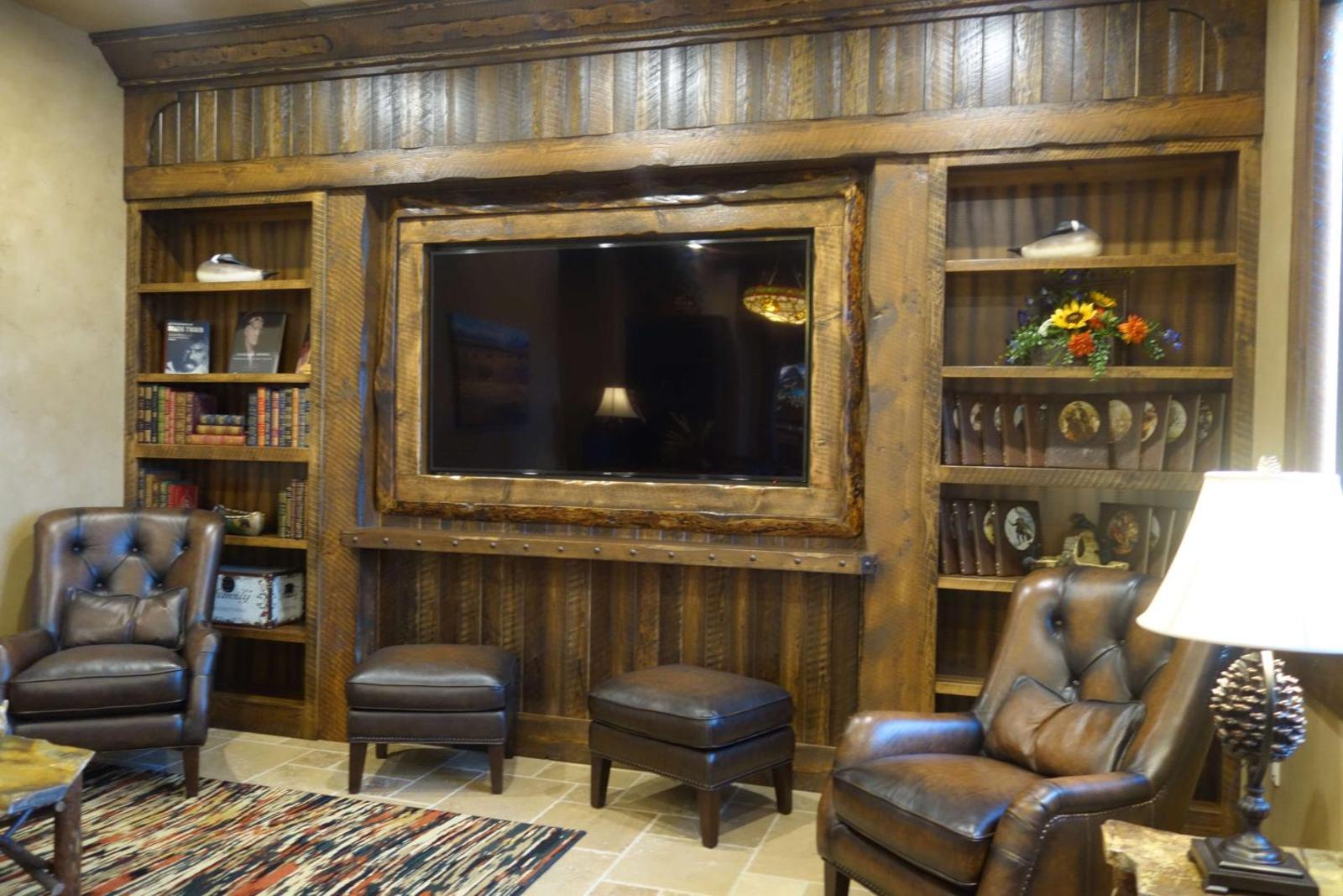 Room image 3