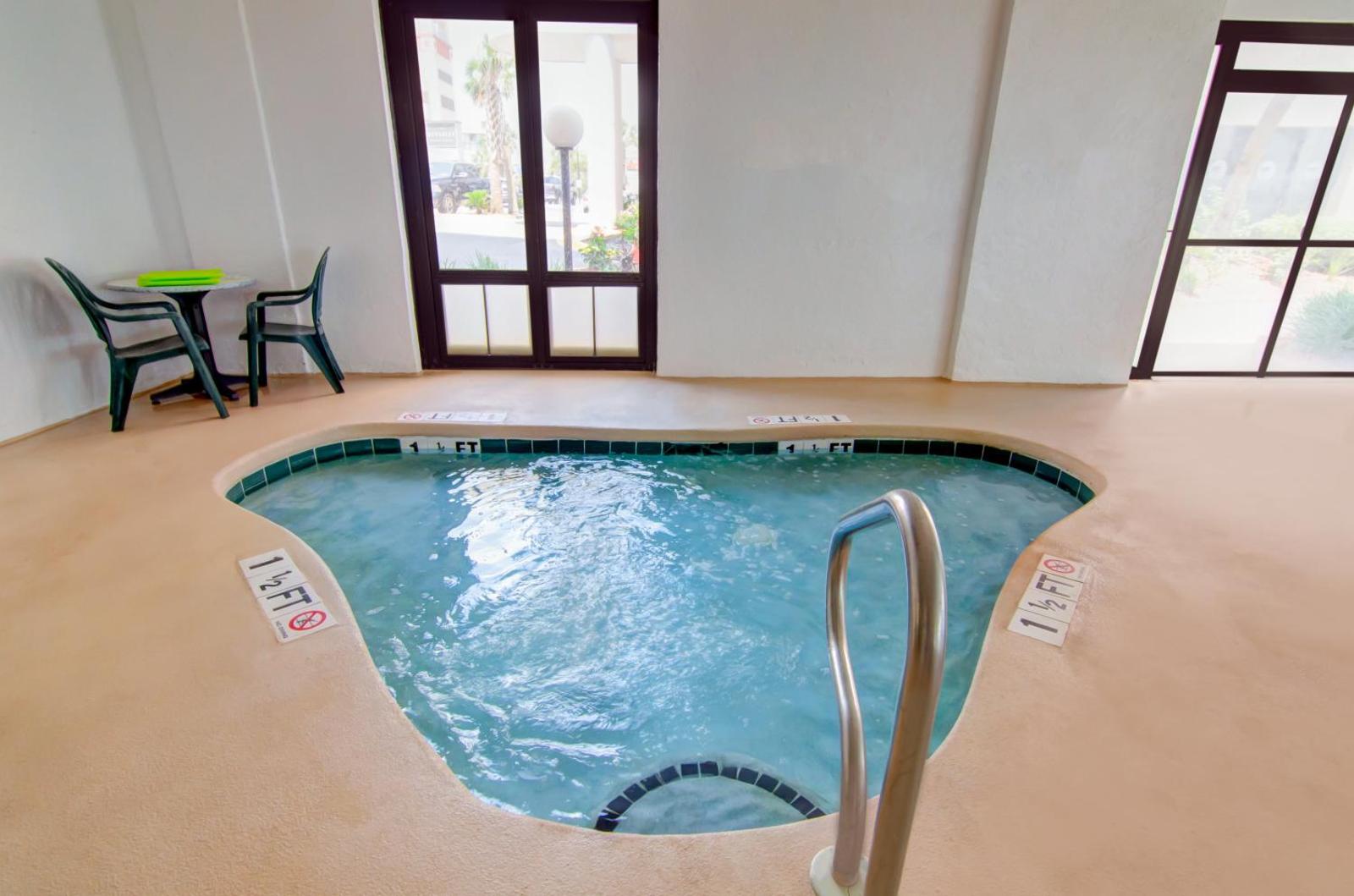 Popular attractions Area Nearby Property