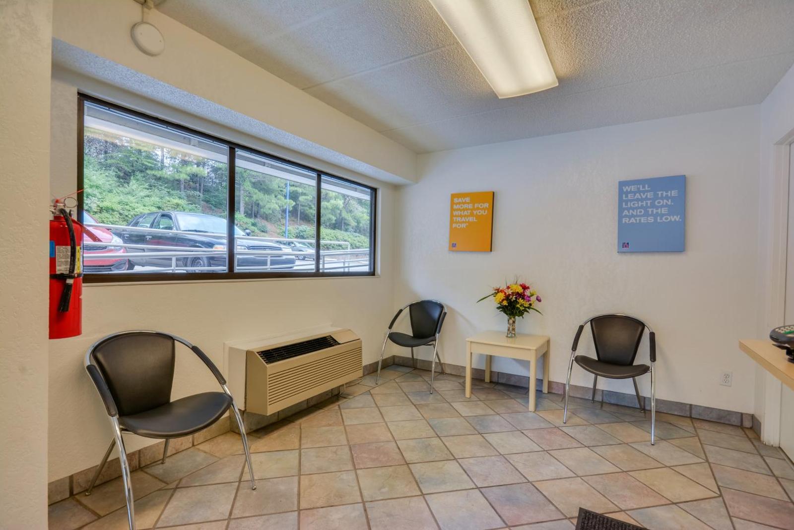 Popular attractions Area Nearby Property