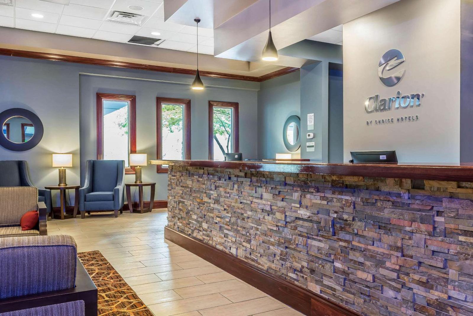 Clarion Inn Belle Vernon Main image 2