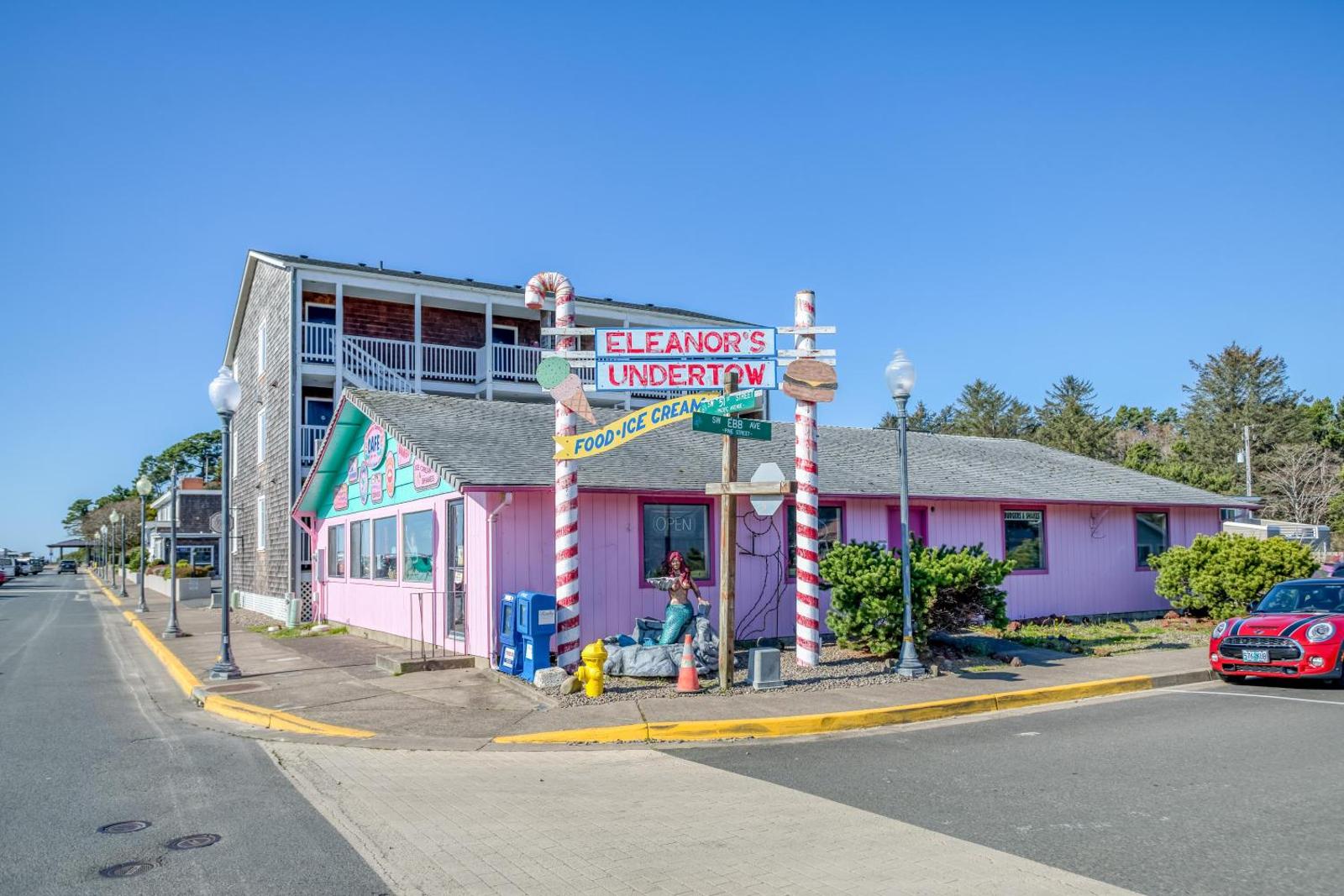 Dock of the Bay 102 Main image 2