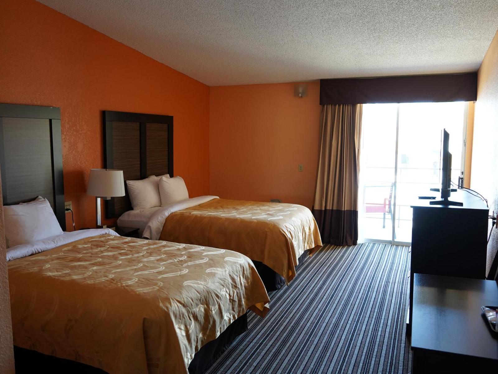 Popular attractions Area Nearby Property