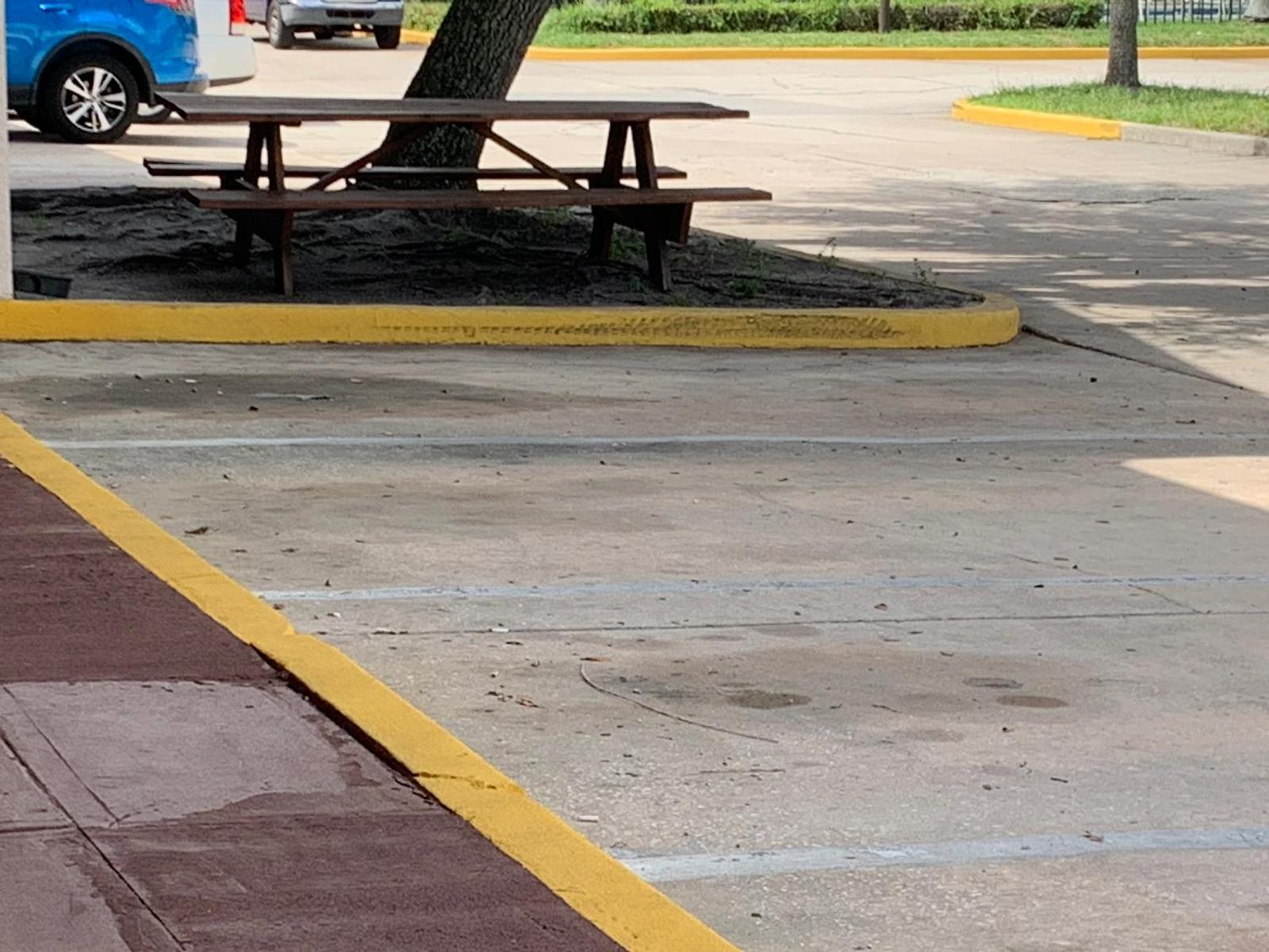 Americas Best Value Inn & Suites Melbourne Main image 2