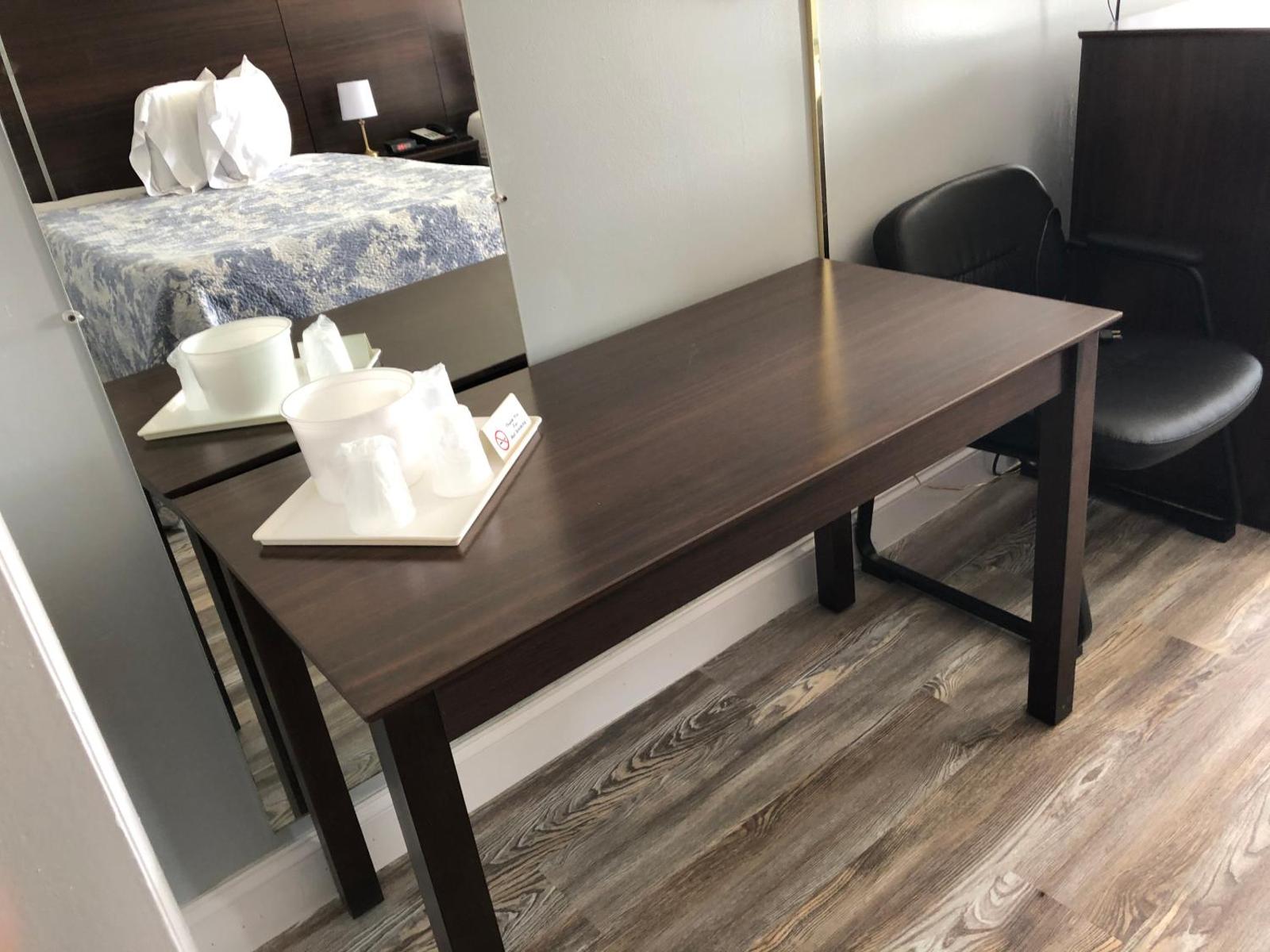 Budget Inn Express Bristol Main image 2