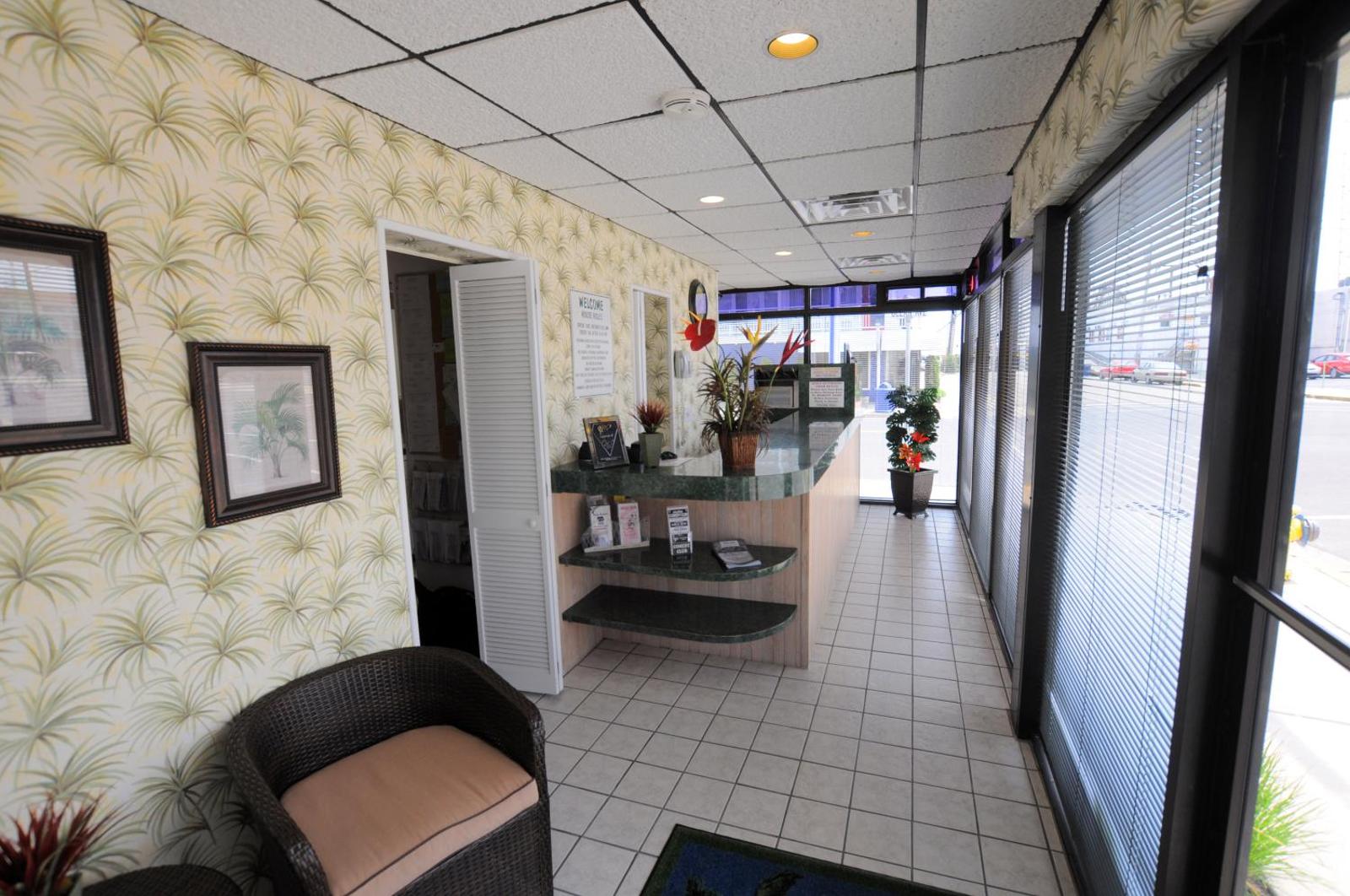 Riviera Resort & Suites Main image 2