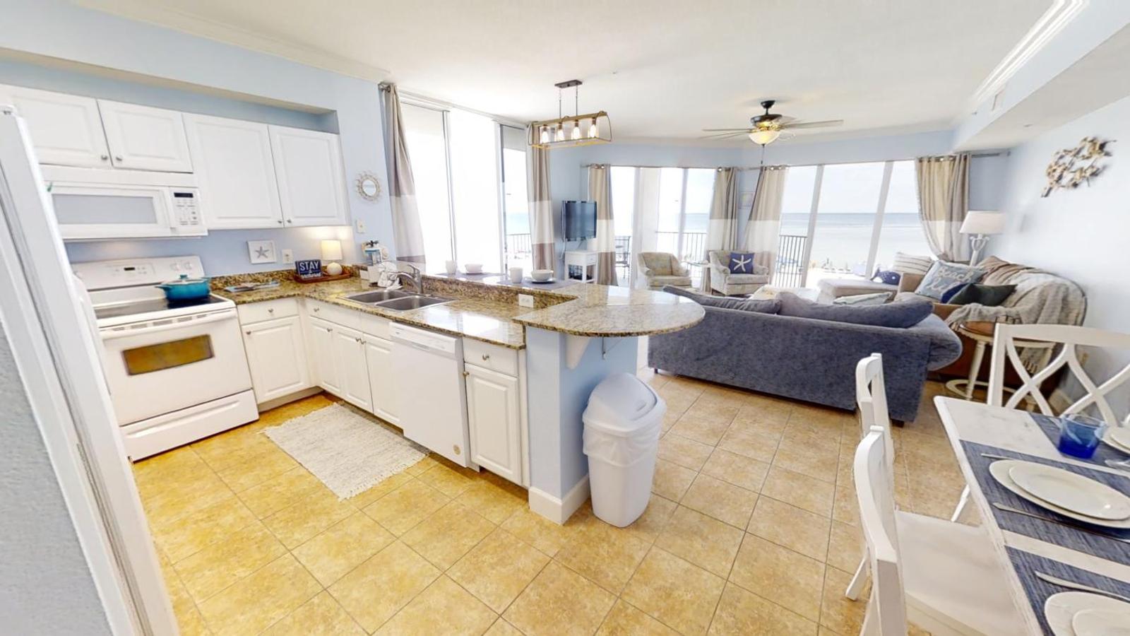 Popular attractions Area Nearby Property