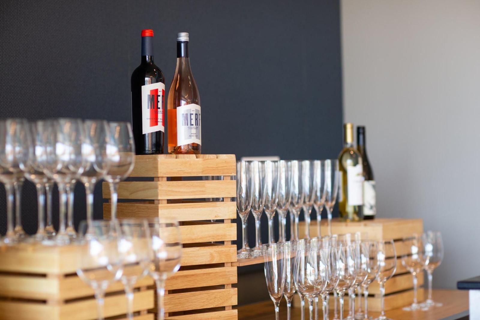 Hotel Indigo Seattle Everett Waterfront Place an IHG Hotel Main image 2