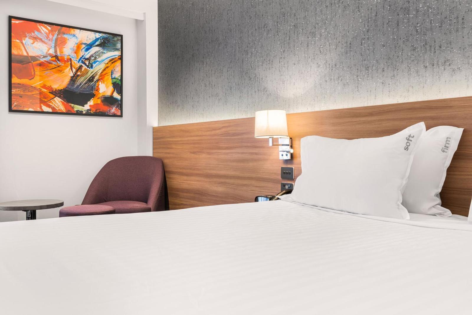 Holiday Inn Darling Harbour
