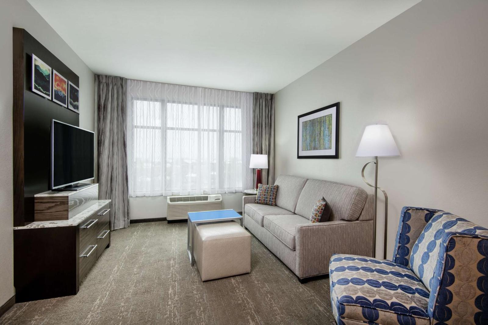 Room image 6