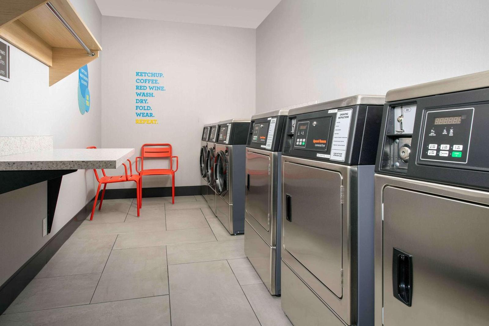 Tru By Hilton Nashville Downtown Convention Center Main image 1