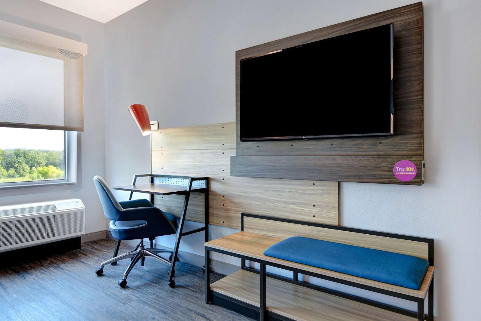 Tru By Hilton Columbia Greystone Main image 1