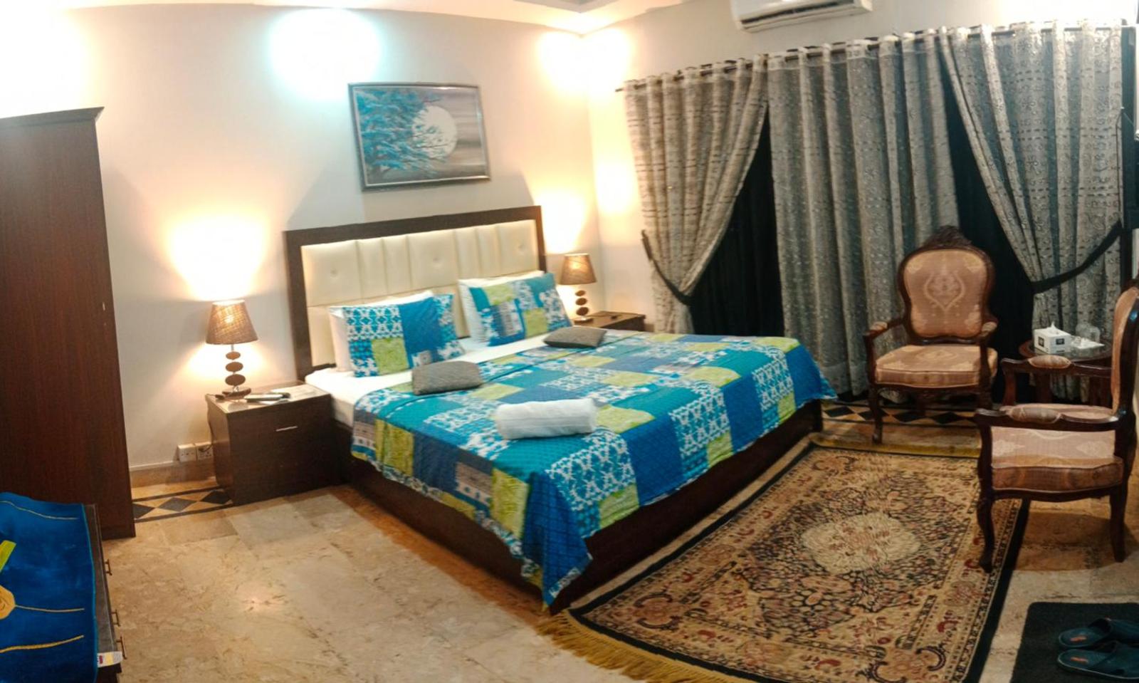 Seaview Lodge Guest House
