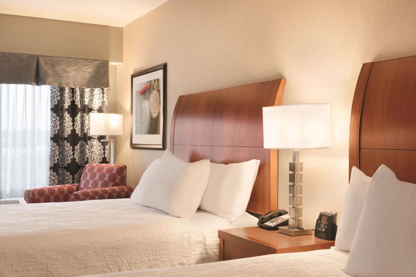 Room image 3