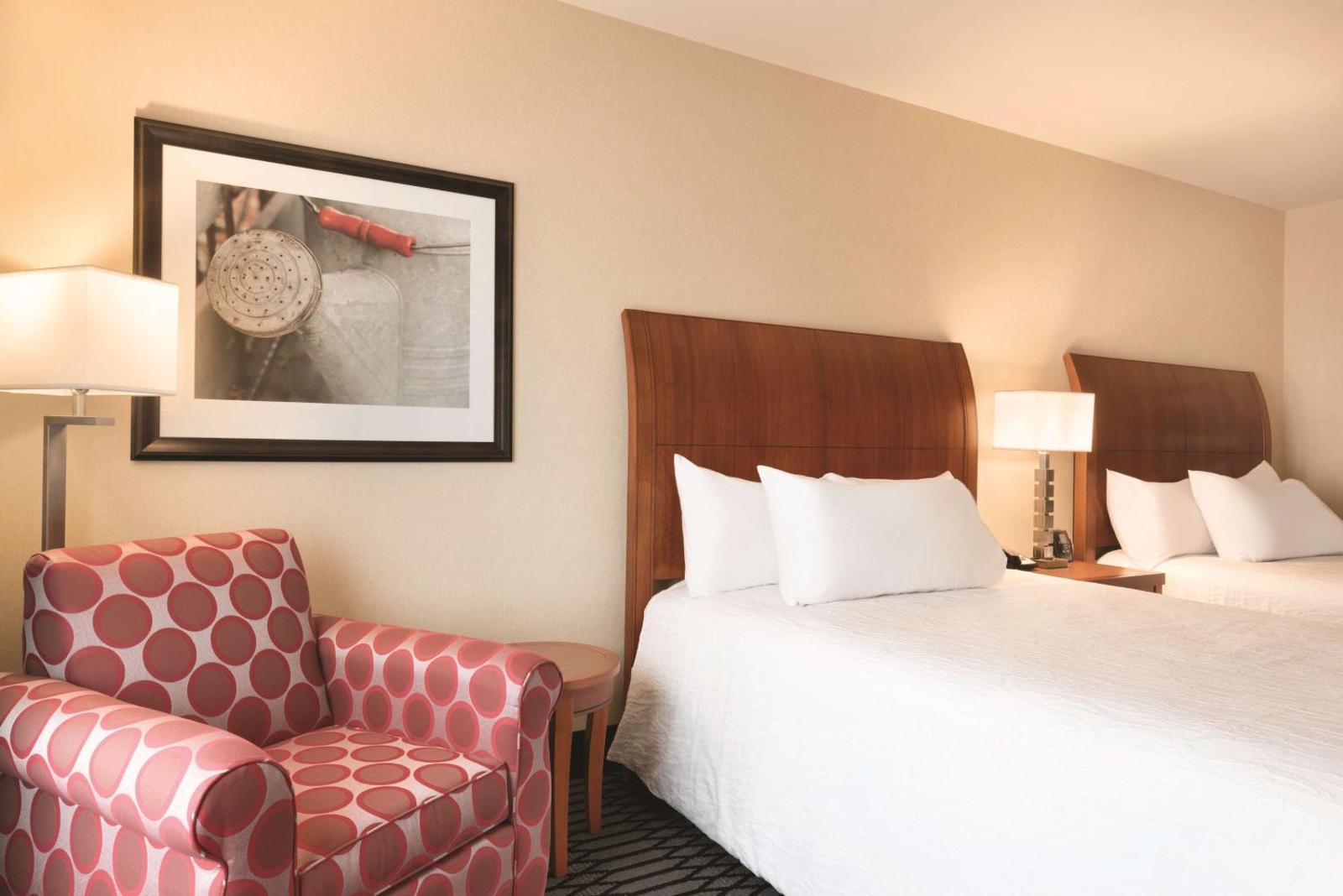 Room image 5