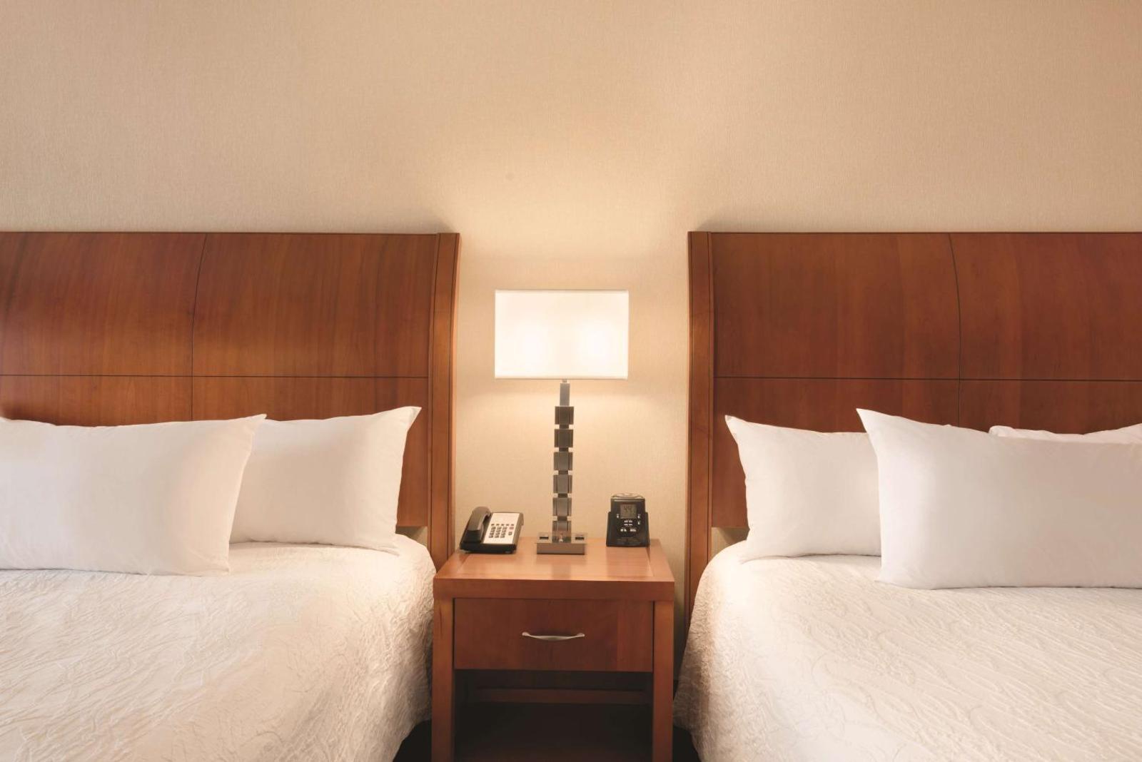 Room image 4