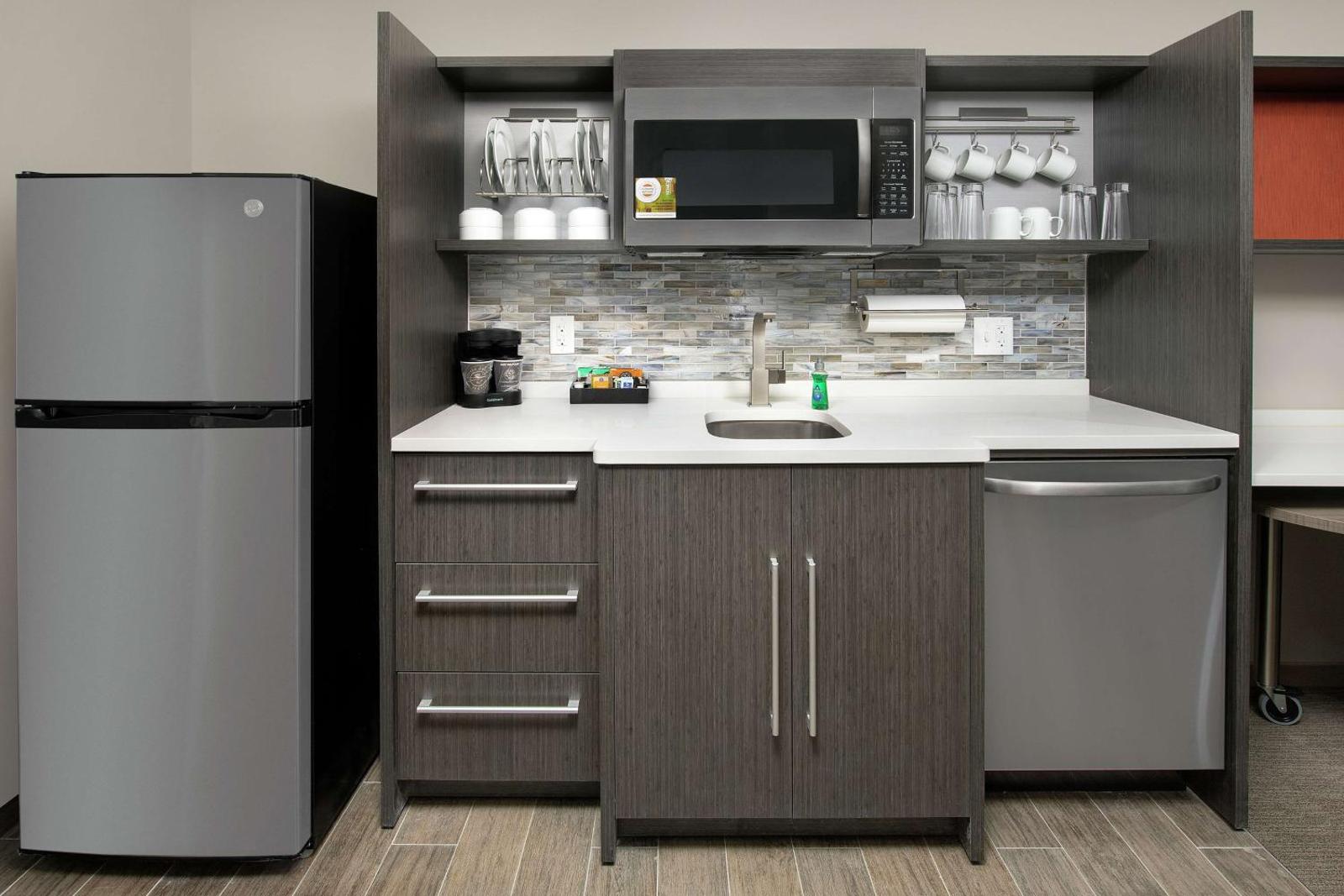 Home2 Suites By Hilton Charlottesville Downtown Main image 1