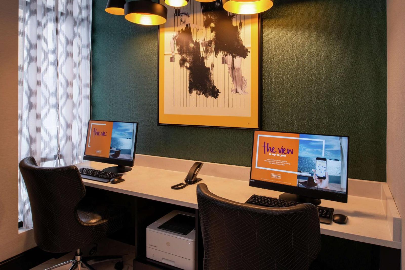 Popular attractions Area Nearby Property