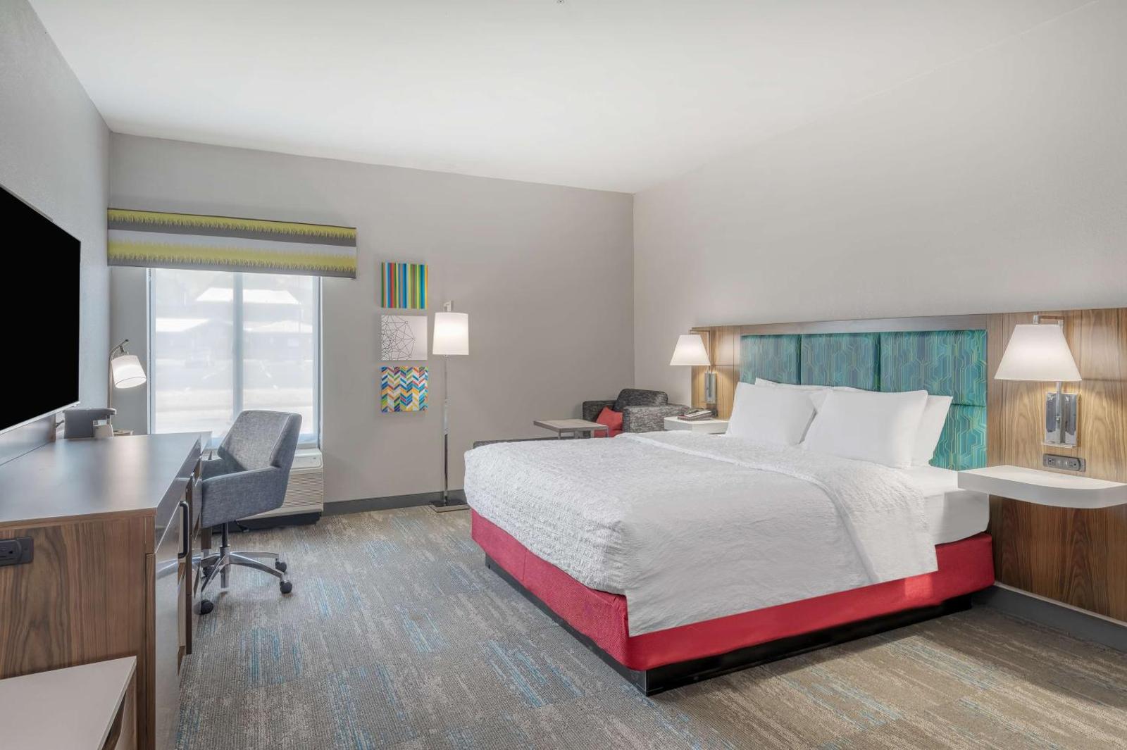 Popular attractions Area Nearby Property