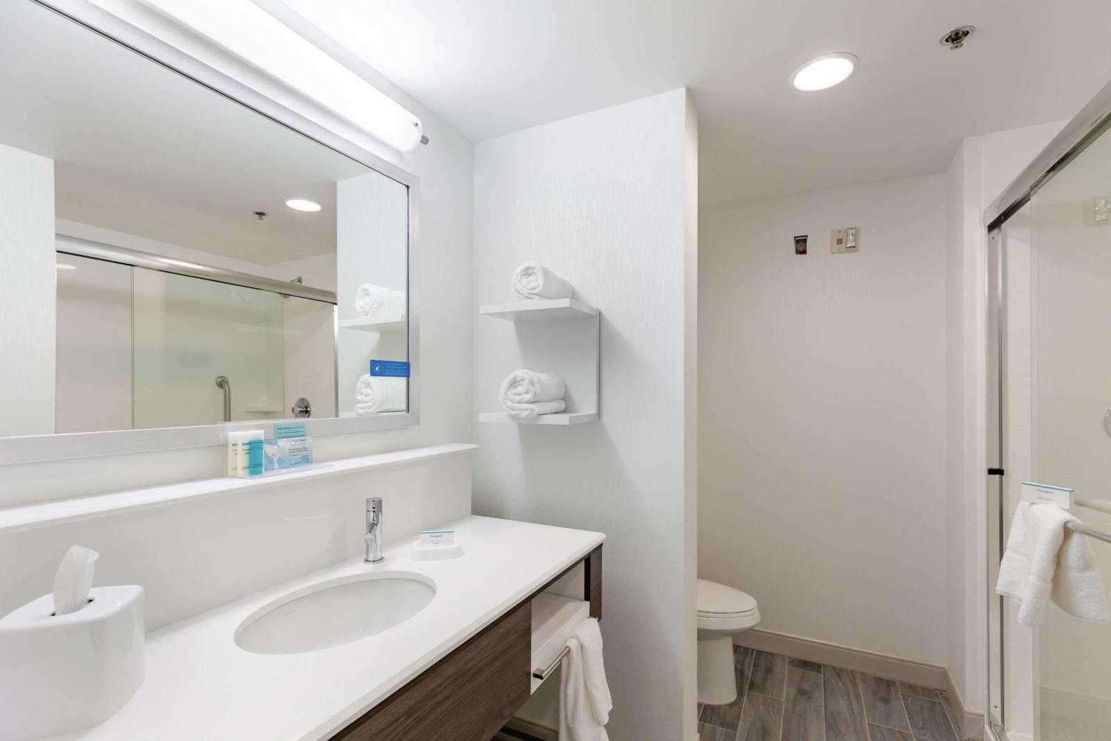 Hampton Inn Acworth Main image 1