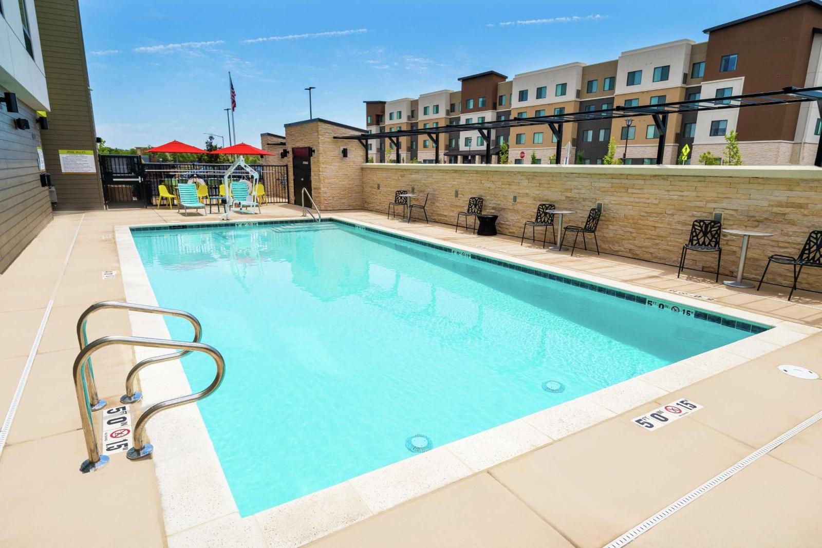 Home2 Suites By Hilton Roseville Sacramento image 10