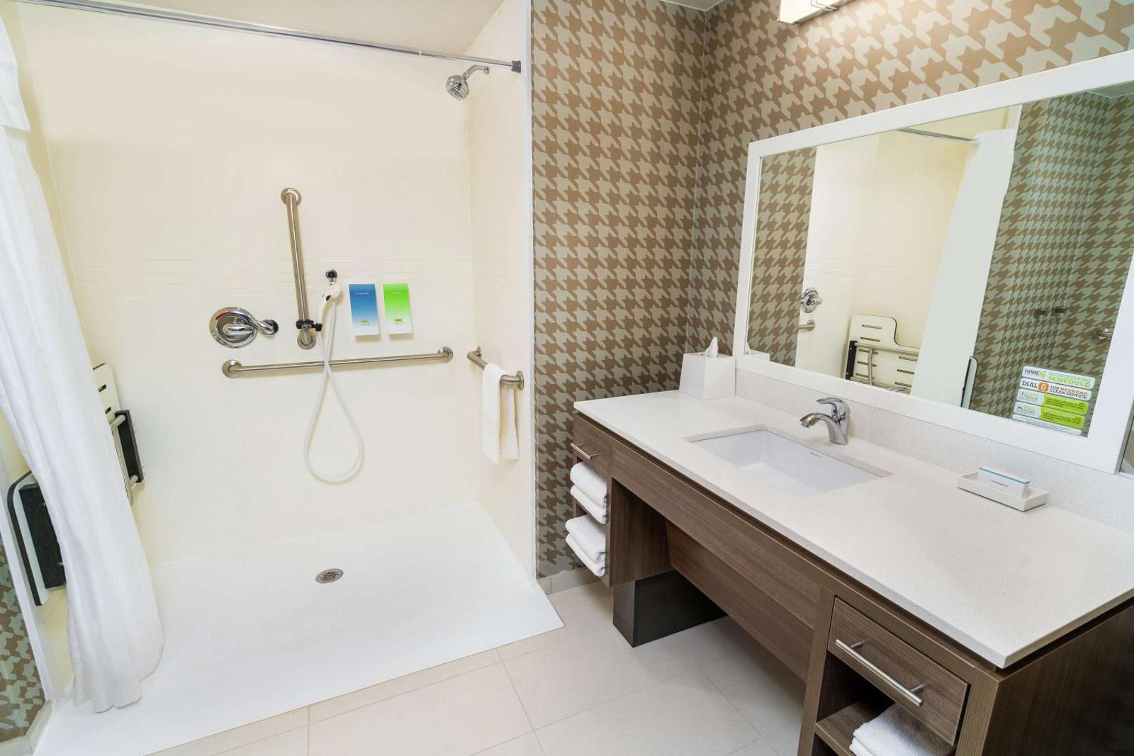 Home2 Suites By Hilton Roseville Sacramento image 8