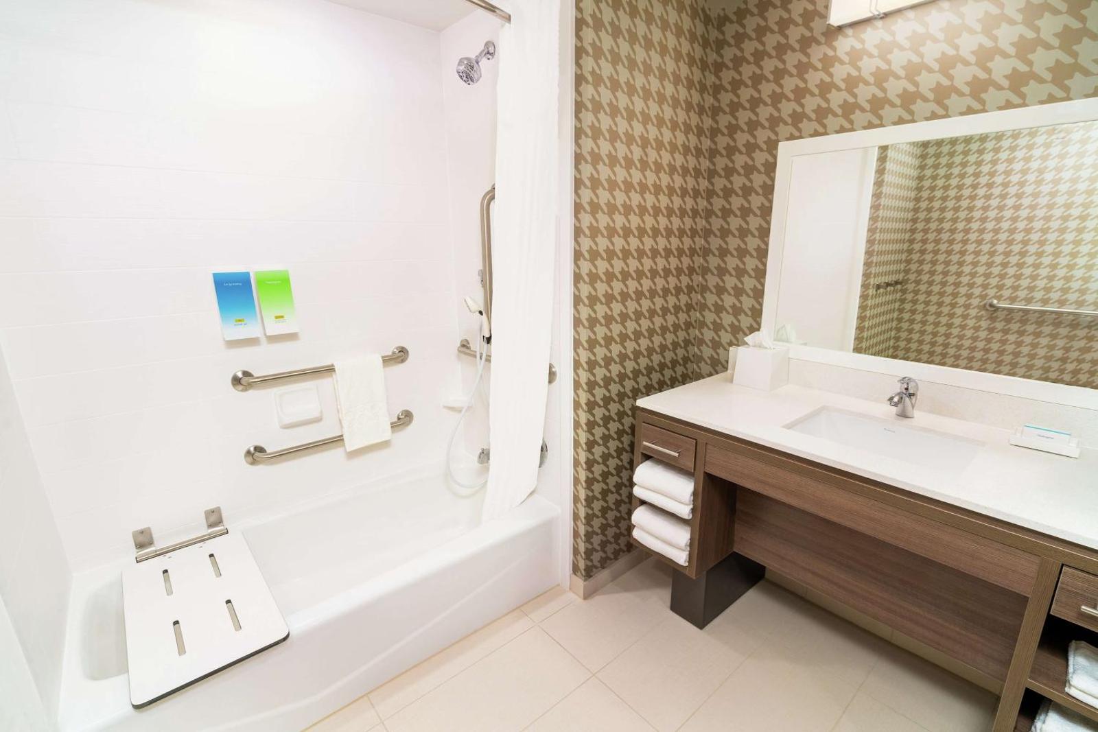 Home2 Suites By Hilton Roseville Sacramento image 23