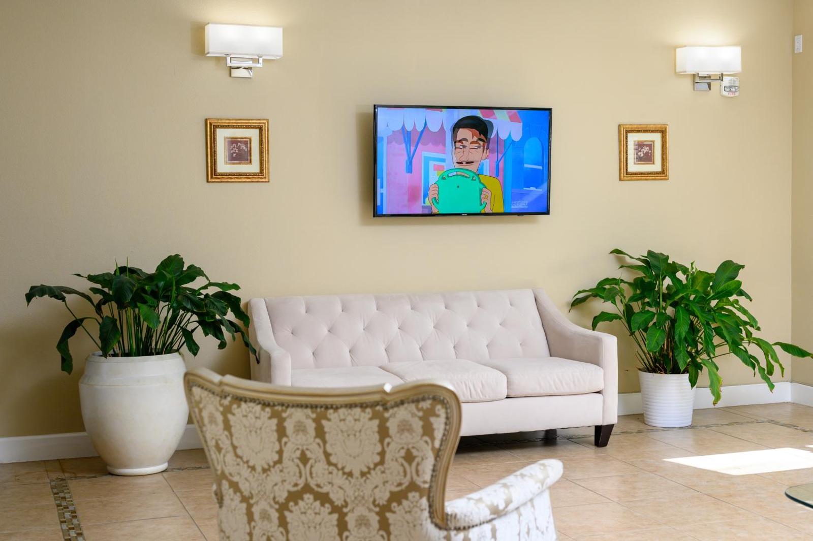 Studios Inn Main image 1